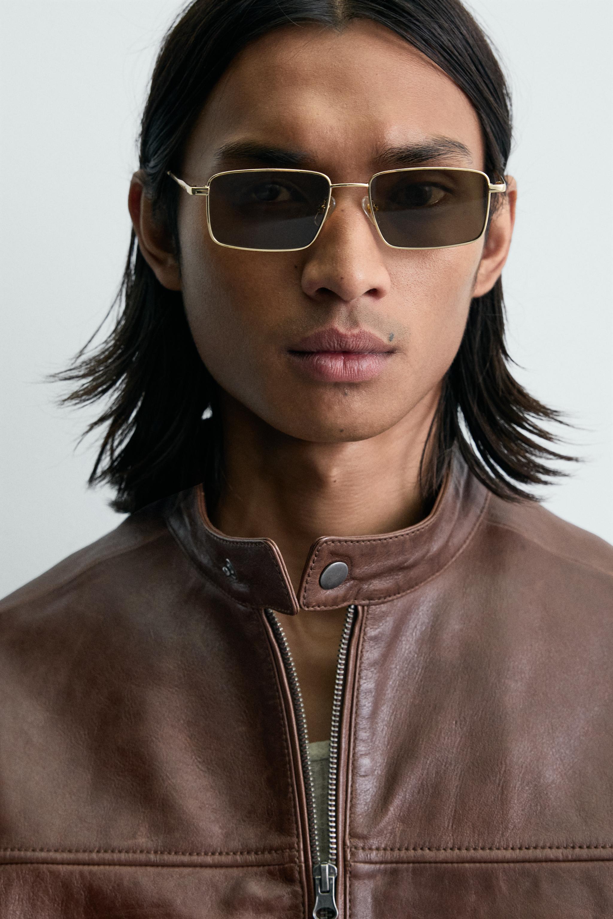 CROPPED FIT LEATHER JACKET